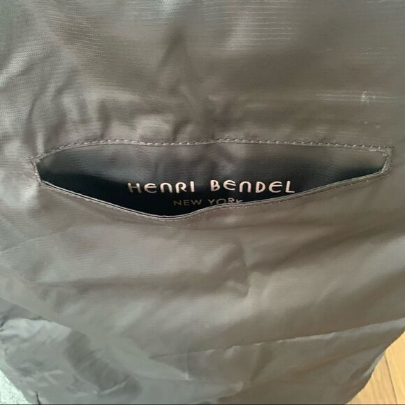 Henri Bendel W. 57th  Roller bag/ Carry on - Cream - Picture 7 of 8